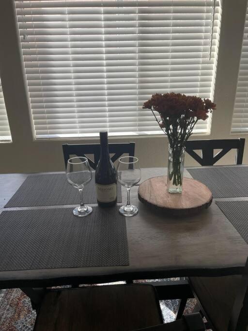 New Beautifully Remodeled Home In Las Vegas Bagian luar foto