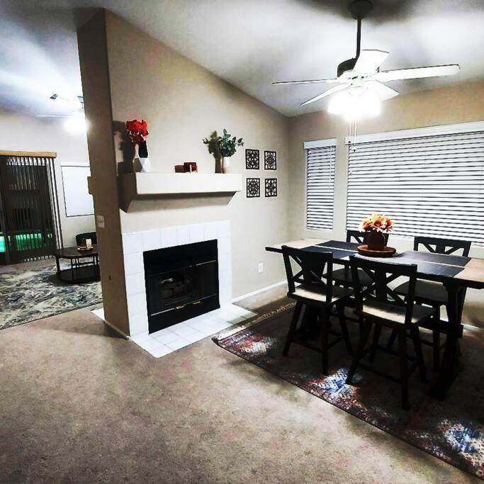 New Beautifully Remodeled Home In Las Vegas Bagian luar foto